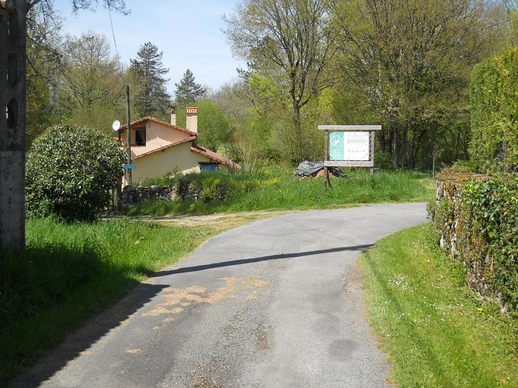 Le Domaine De La Genette Paussac-et-Saint-Vivien Exterior photo